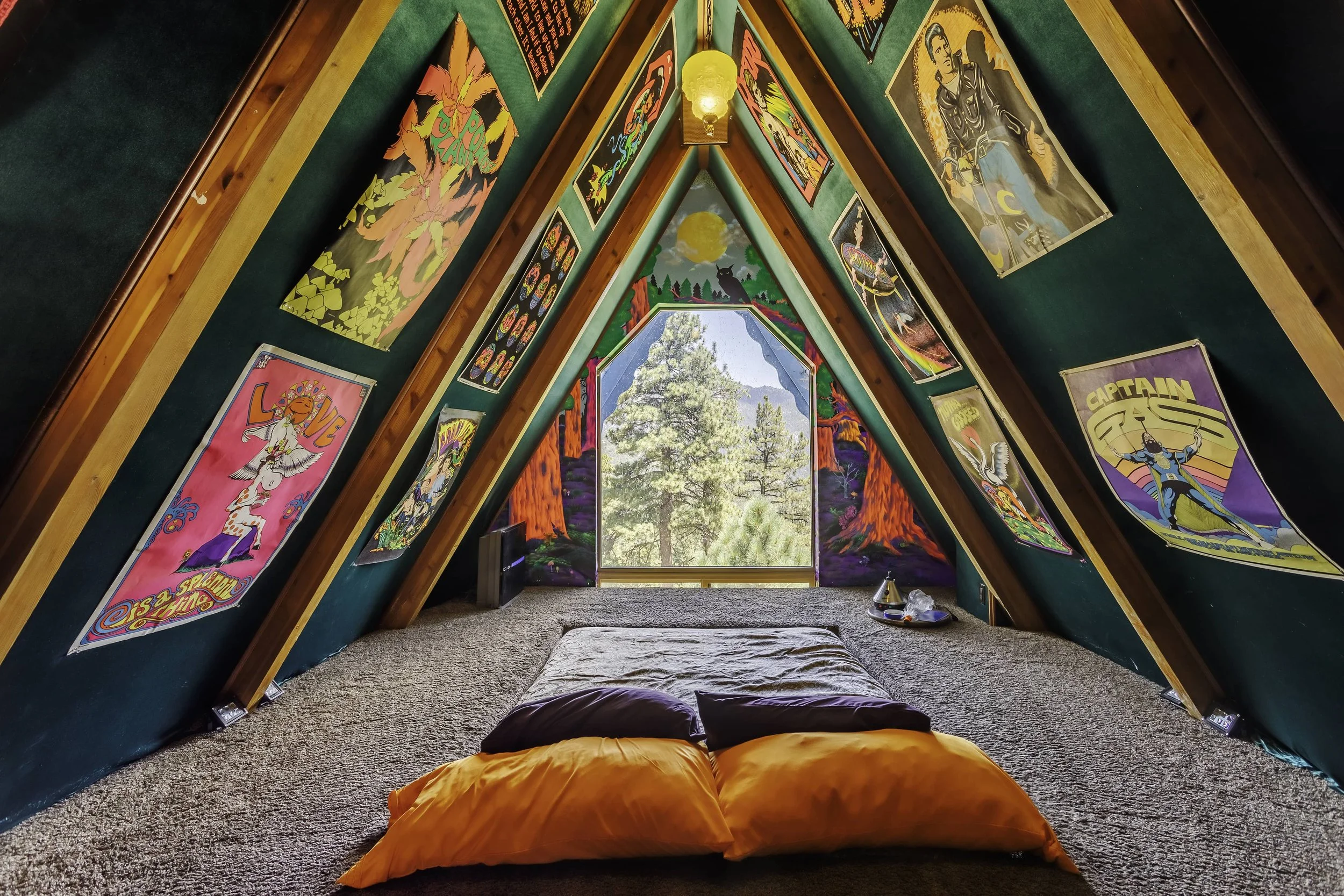 Hicksville Pines | Discover Unique Mountain Retreats